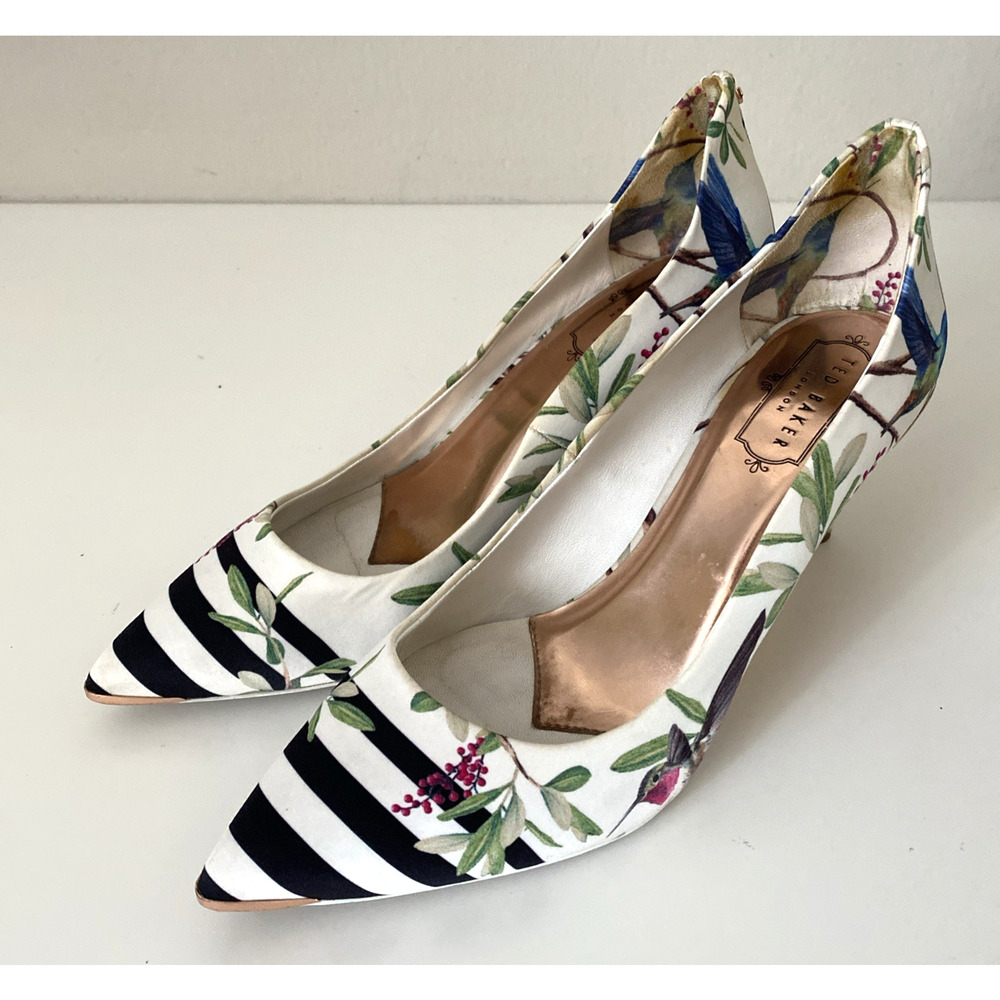 Ted Baker White Floral Hummingbird Pointed-Toe Heels - Picture 6 of 10